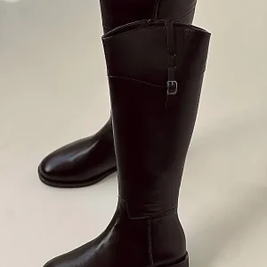 Alternative view of بوت بلند بهامین کد N081